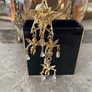 Kirk’s Foley Vintage Earrings